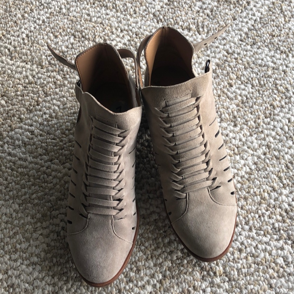 Sam Edelman ankle booties/loafers. 7